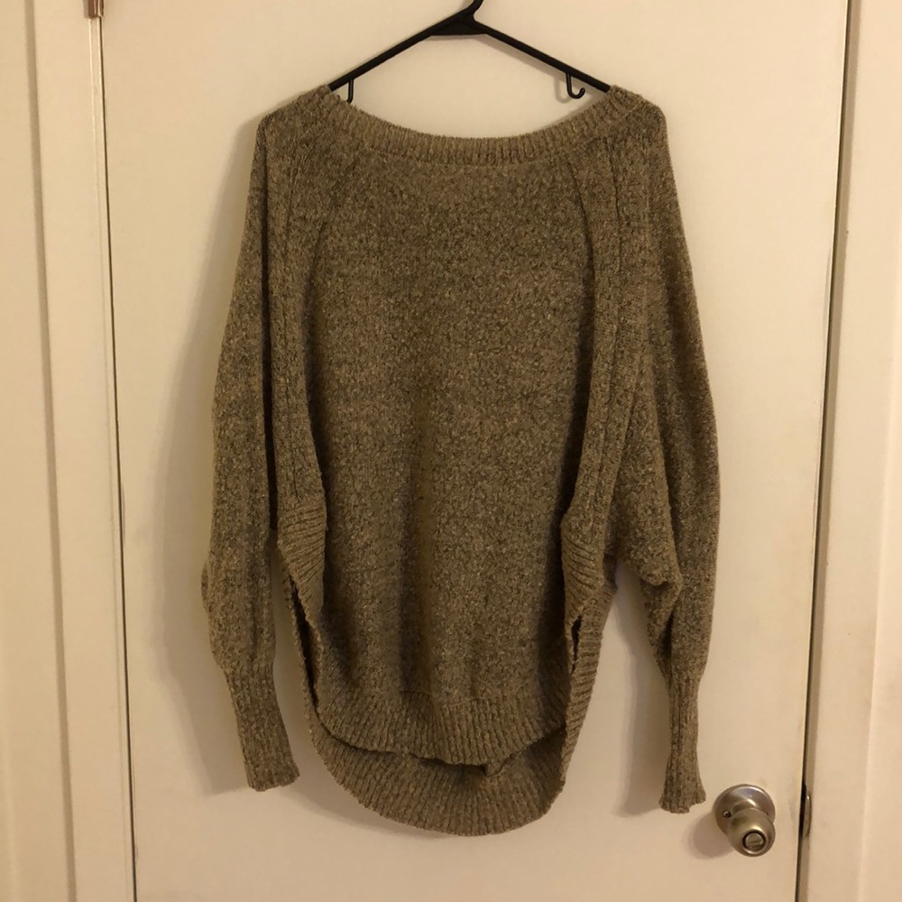 Large Rue 21 sweater
